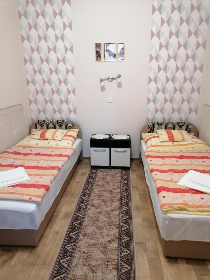 Apartament Kaktuszvirag Apartmanhaz Hajdúszoboszló Zewnętrze zdjęcie