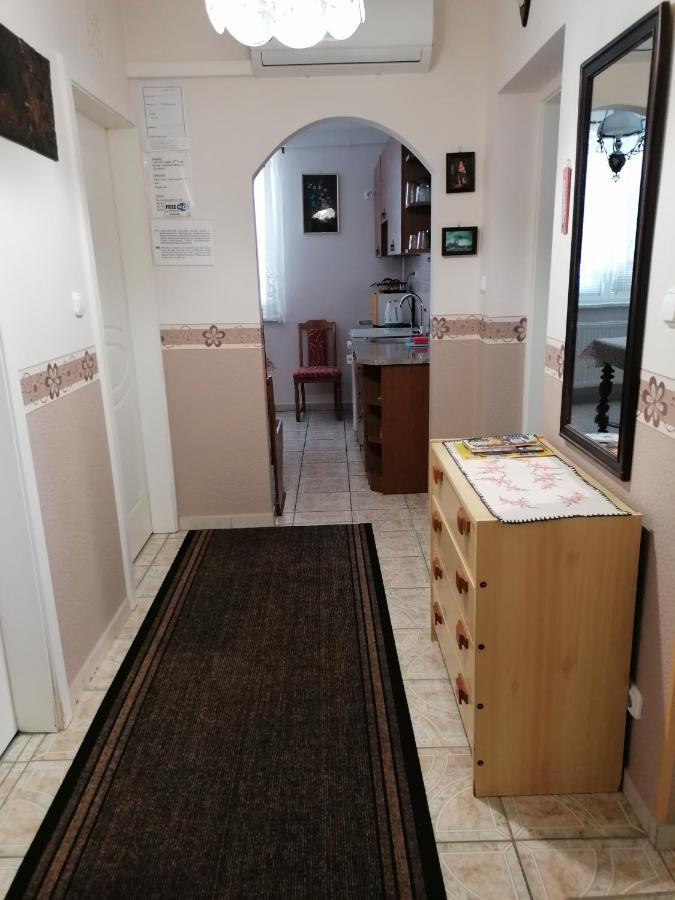 Apartament Kaktuszvirag Apartmanhaz Hajdúszoboszló Zewnętrze zdjęcie